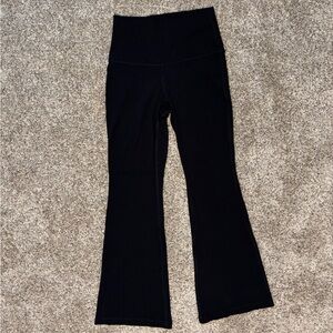 Aritzia TNA Butter Flare Leggings
